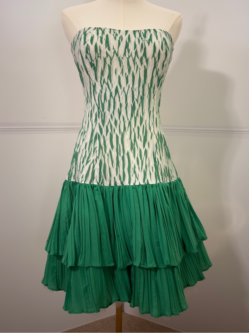 Vintage 80s RADAR Strapless Micro-Pleated Drop Waist Cocktail Mini Dress Green